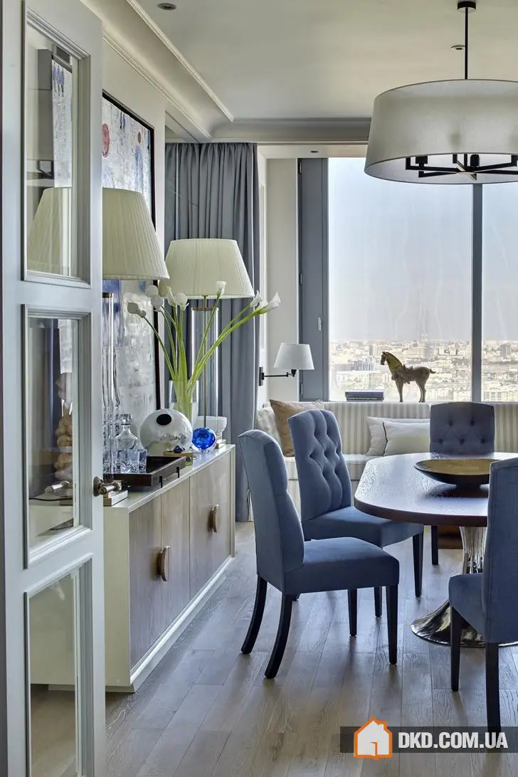 Просторна квартира в сучасному класику в Москві (150 кв. м) - Gallery image 0