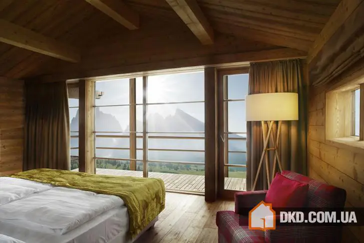 Abgeschiedenes Hotel in den Dolomitenalpen - Gallery image 5