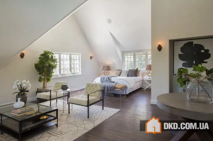 Традиційний інтер’єр будинку в Лос-Анджелесі - Gallery image 14