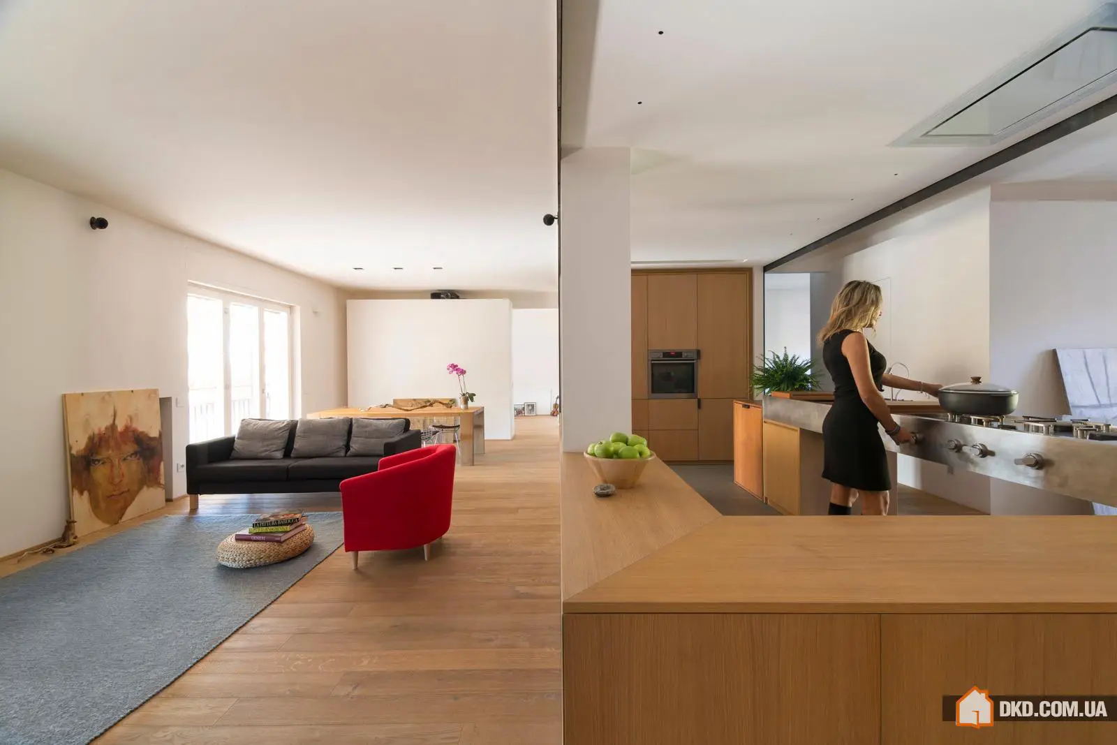 Дерево та заліз у італійському квартирі - Gallery image 10