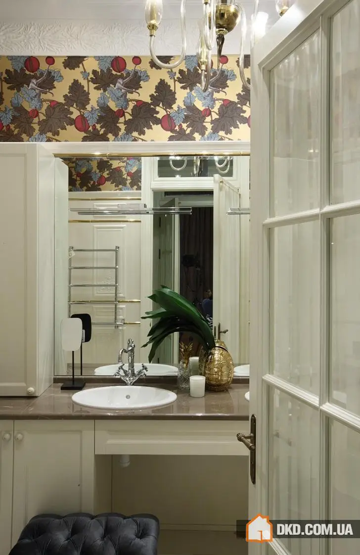 Сірий інтер'єр з яскравими акцентами в Москві - Gallery image 9