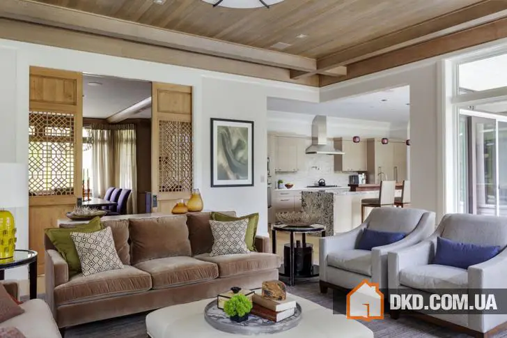 Fresh Perspective on Traditional Country Home Interior in USA - Gallery image 1