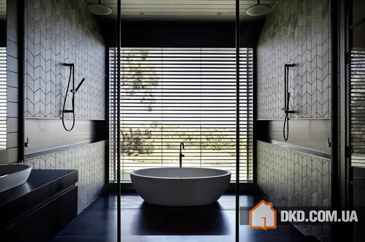 Design moderne dans les tons foncés en Australie - Gallery image 8