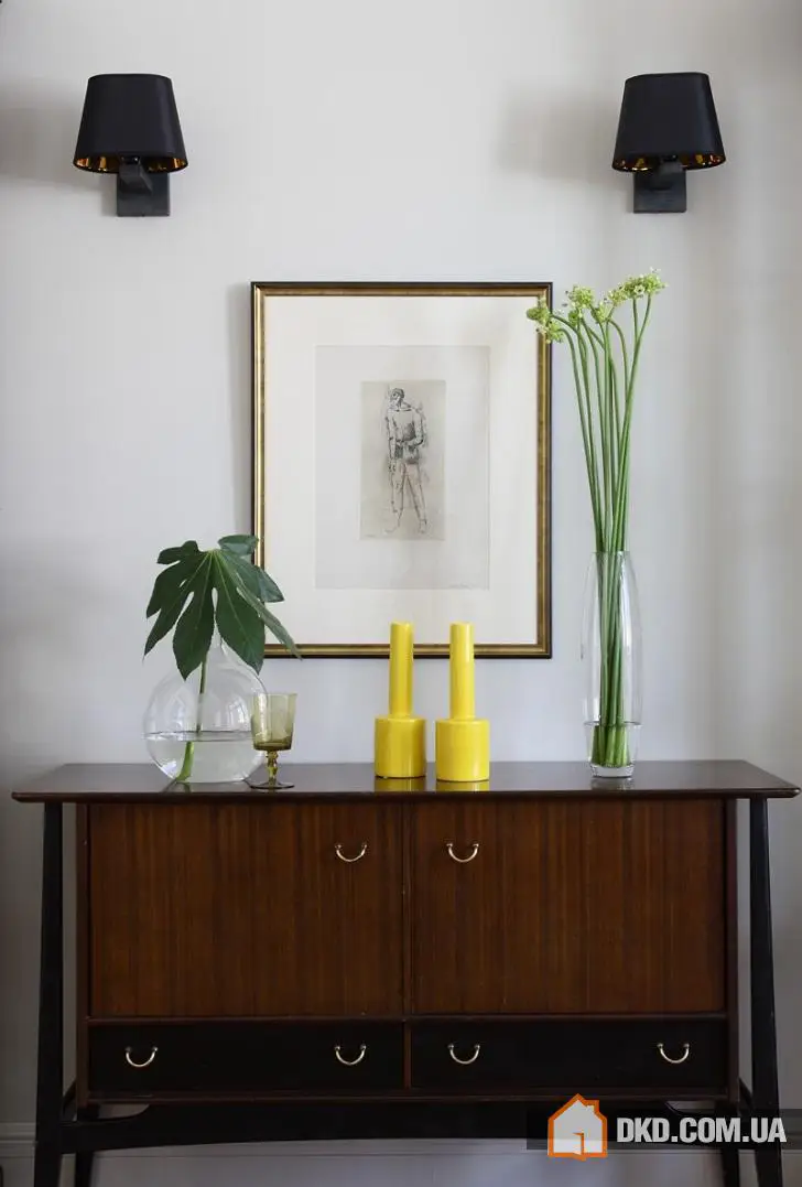 Сірий інтер'єр з яскравими акцентами в Москві - Gallery image 8