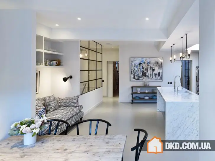 Чорно-біла гармонія в інтер'єрі будинку в Лондоні - Gallery image 2