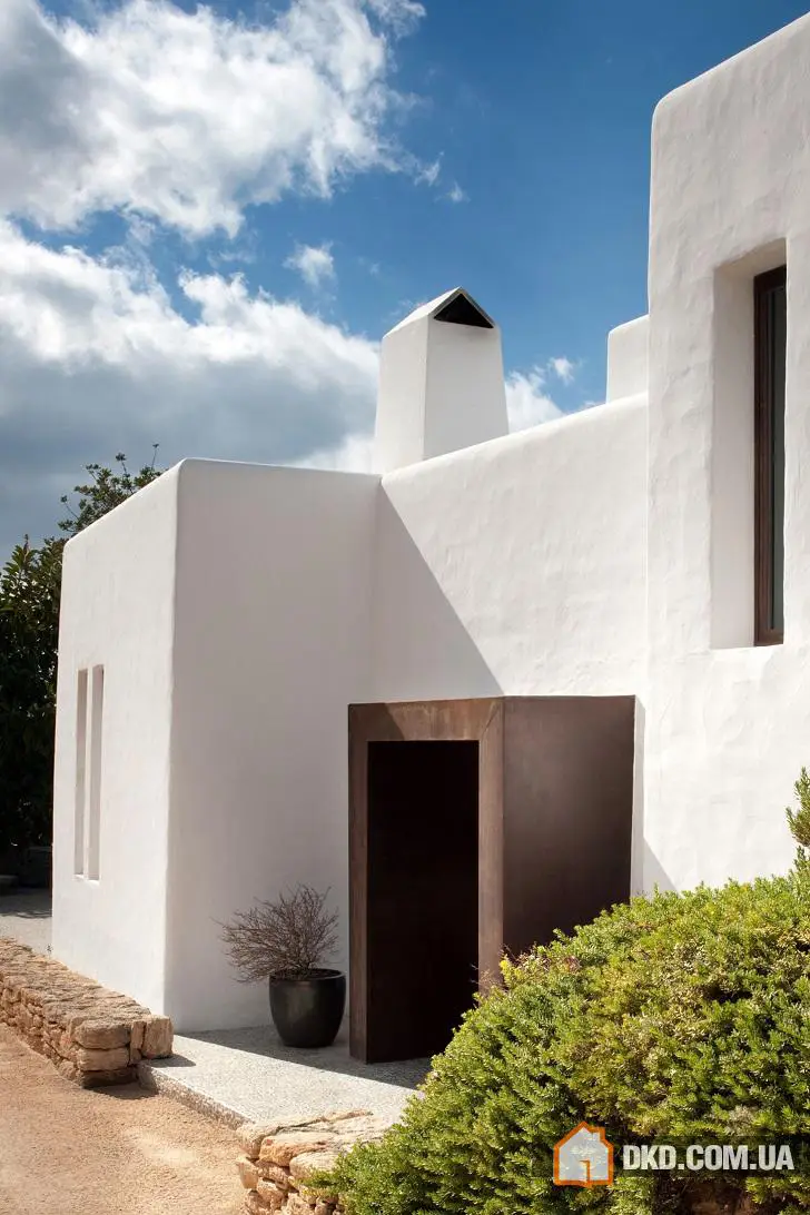 Середньоморський стиль та традиції в інтер'єрі будинку на Ібіці - Gallery image 31