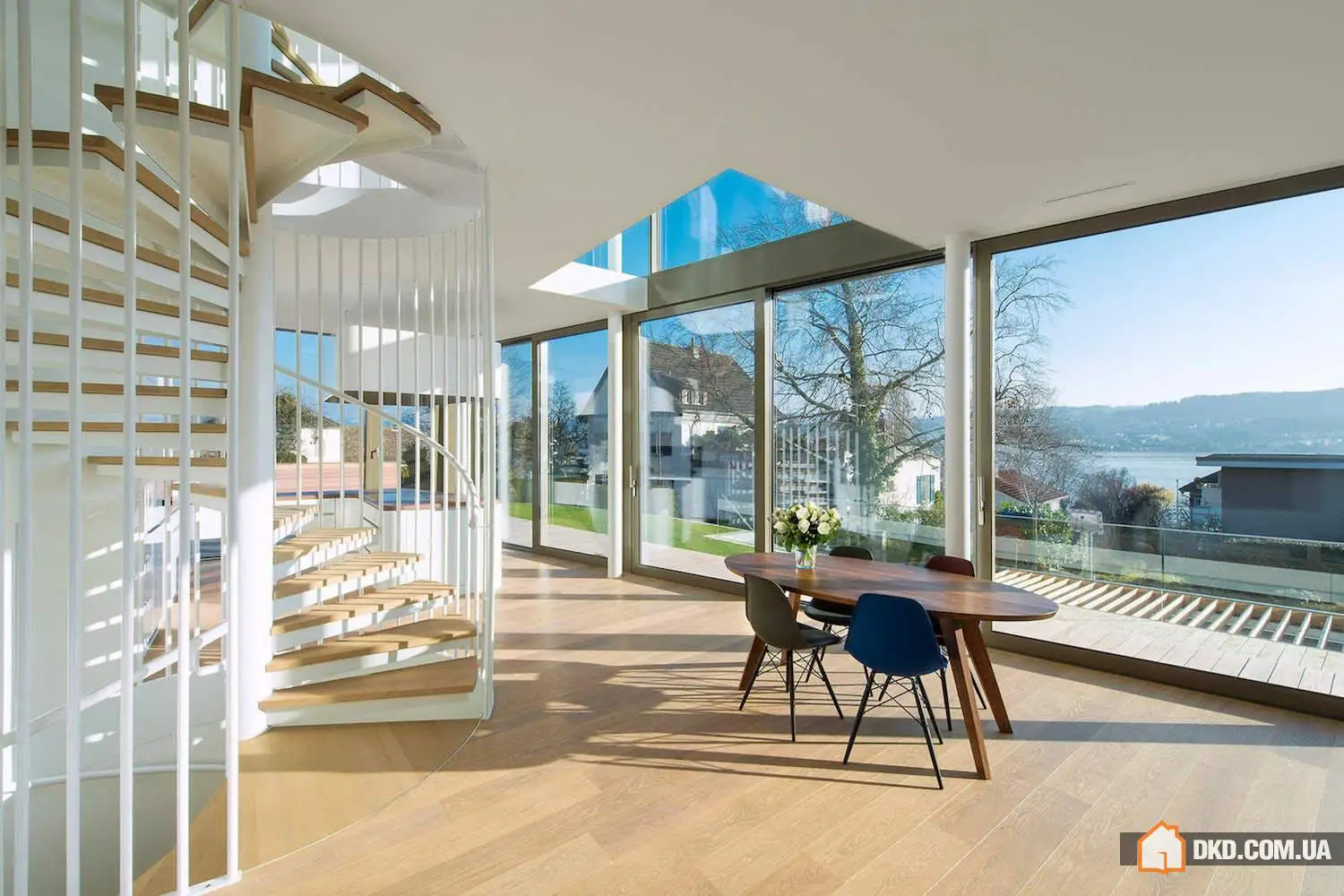 Ультрасовременный Flexhouse в Цюрихе, разработанный Evolution Design