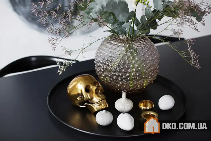 Цікавий чорно-білий інтер’єр у Швеції - Gallery image 0