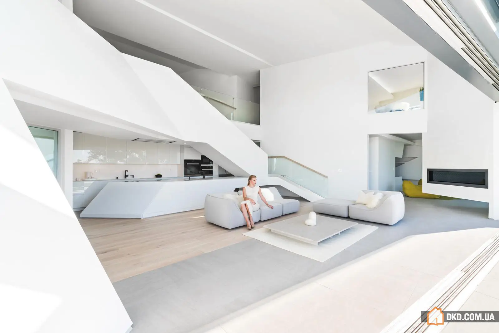 Совершенна вілла в Голлівуді - Gallery image 2