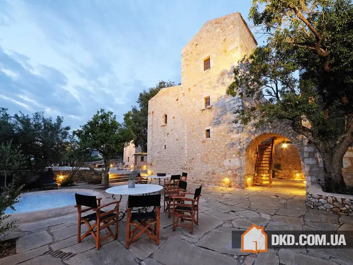 Уют середина кам'яних стін у Греції - Gallery image 0