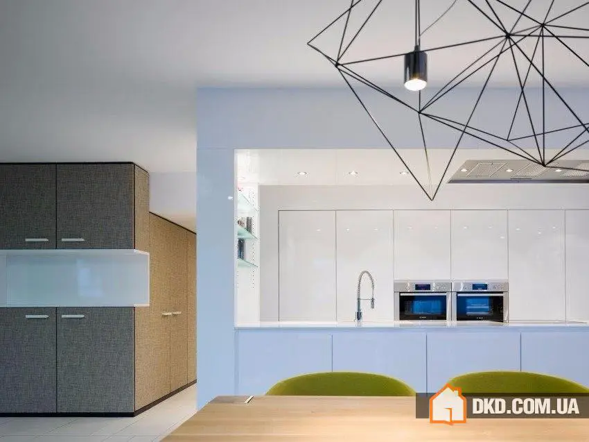 Квартира в Штутгарте, в Німеччині. Інтер’єр квартири розроблено Ippolito Fleitz Group. - Gallery image 3