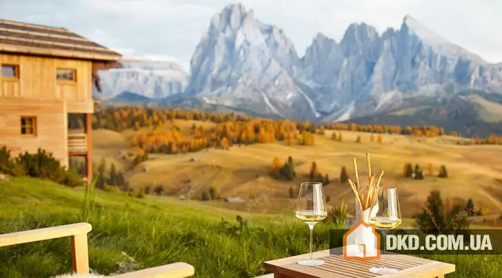 Abgeschiedenes Hotel in den Dolomitenalpen - Gallery image 3