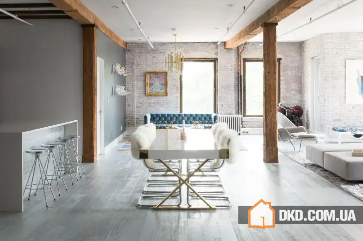 Світлий лофт з мотороллерами в Брукліні - Gallery image 2