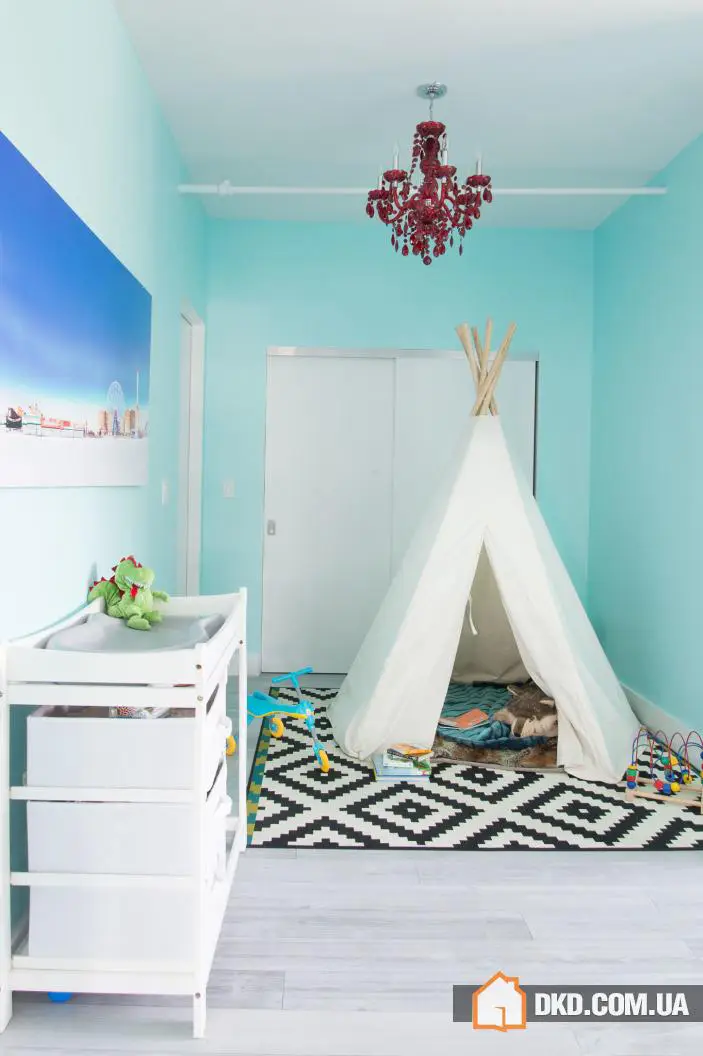 Світлий лофт з мотороллерами в Брукліні - Gallery image 17