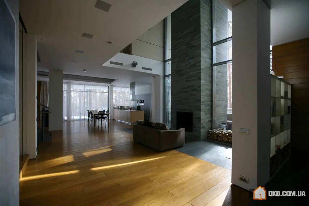 Dom Gorjijskij na dem Weg von Moskau entworfen von Atrium - Gallery image 5